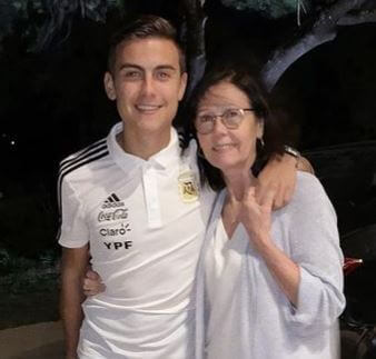 Alicia de Dybala with her son Paulo Dybala.
